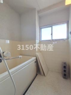 友厚ビルの浴室