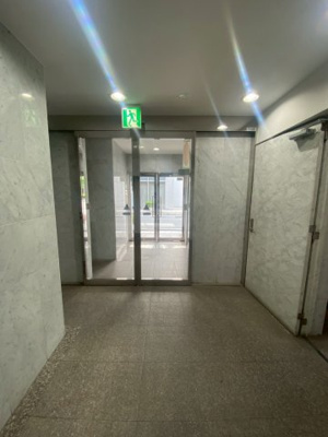 【エントランス】 | JUST南船場