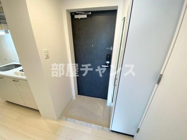 エスリード新栄デュオの玄関