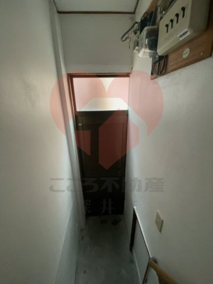 【玄関】 | 泉大津市東雲町戸建