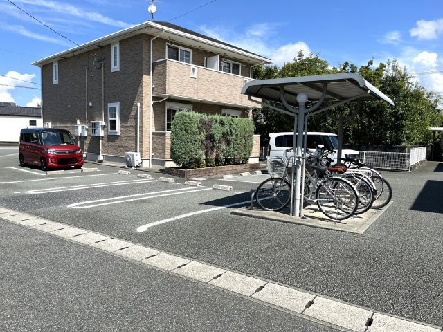 フォルトグランデ　Ⅱの駐車場