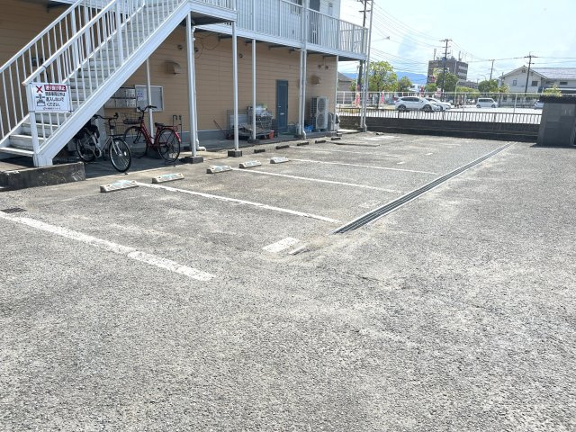 レジデンス濱田Ⅰの駐車場