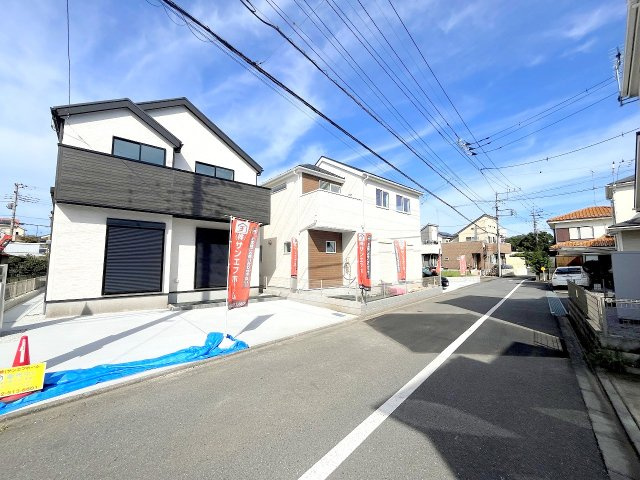 あきる野市牛沼全2棟　新築分譲の前面道路含む現地写真