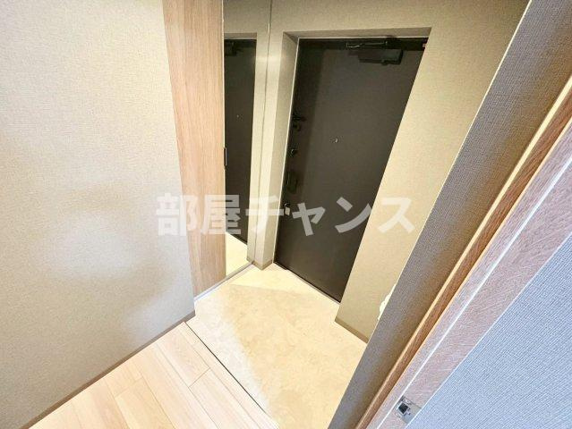 エステムコート名古屋新栄Ⅵ アートテラスの玄関