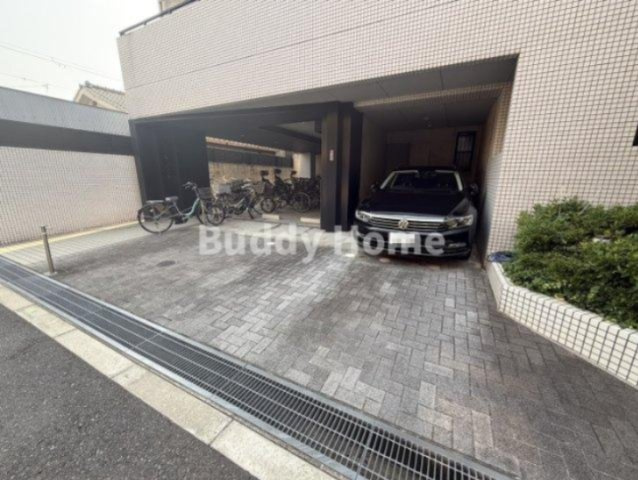 クラール・プラッツの駐車場