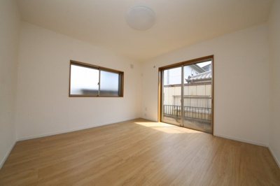 【居間・リビング】 | 久喜市本町二丁目中古戸建