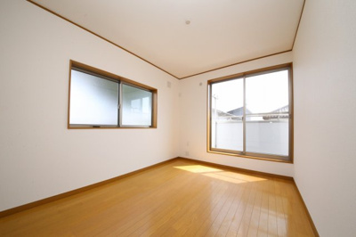 【洋室】 | 久喜市本町二丁目中古戸建 | たっぷり小屋裏収納！