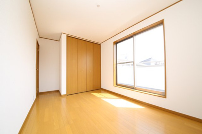 【洋室】 | 久喜市本町二丁目中古戸建