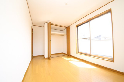 【洋室】 | 久喜市本町二丁目中古戸建