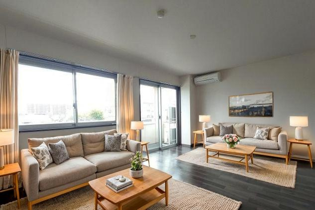 ファーストクライムの居間・リビング