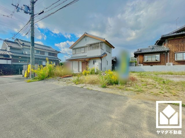 久御山町市田和気の外観