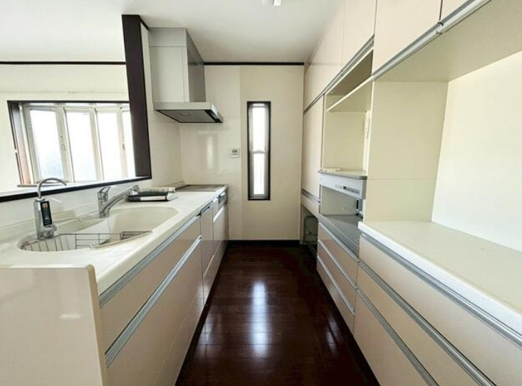 久御山町市田和気のキッチン