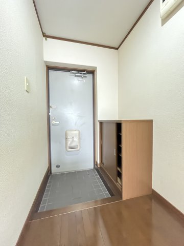 テンダーパレスの玄関