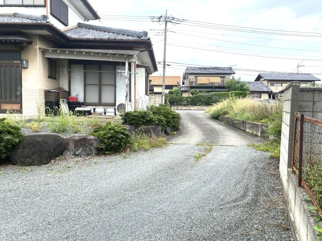 【駐車場】 | 伊勢崎市波志江町　中古住宅