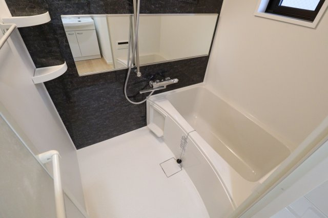 メゾンドゥ ラパン ブランの浴室