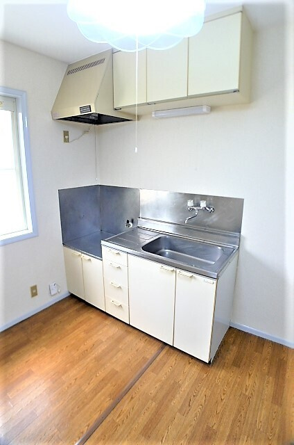 ロイヤルハイツD棟のキッチン