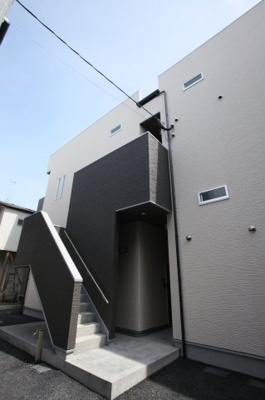 【エントランス】 | クレオ箱崎宮前参番館
