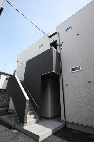 【エントランス】 | クレオ箱崎宮前参番館