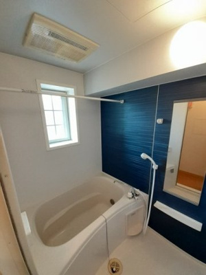 【浴室】 | コンフォートテラス | 落ち着いた空間のお風呂です