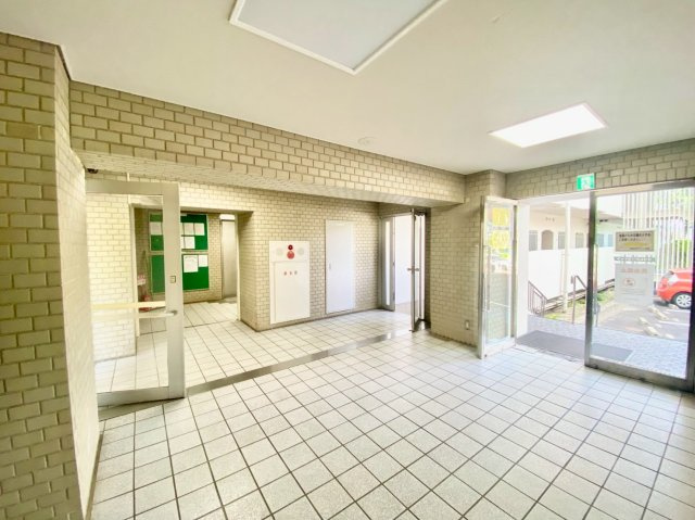 サンライズ東照宮のエントランス