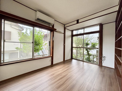 【居間・リビング】飯山満町2丁目戸建