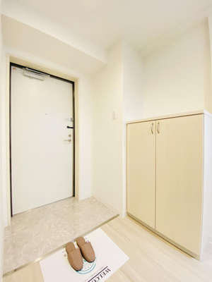 【玄関】STUDIO KANAREBASHI