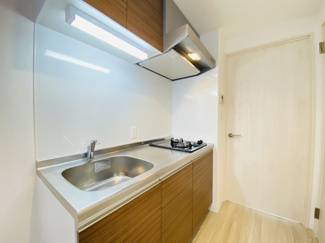 【キッチン】STUDIO KANAREBASHI