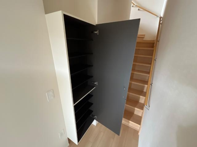 フィールドアップ横井の収納|下駄箱（イメージ）