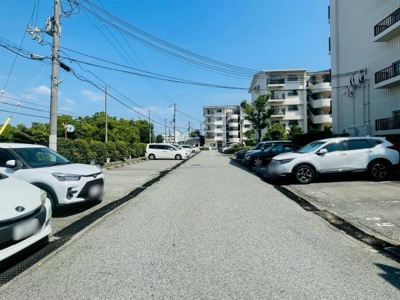 【駐車場】 | 北助松第一次団地三棟　中古マンション