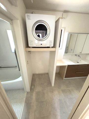 アースタウン松前中央　新築中古戸建　17号棟(残り4区画)のランドリースペース