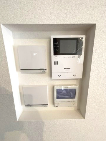 アースタウン松前中央　新築中古戸建　17号棟(残り4区画)の防犯設備