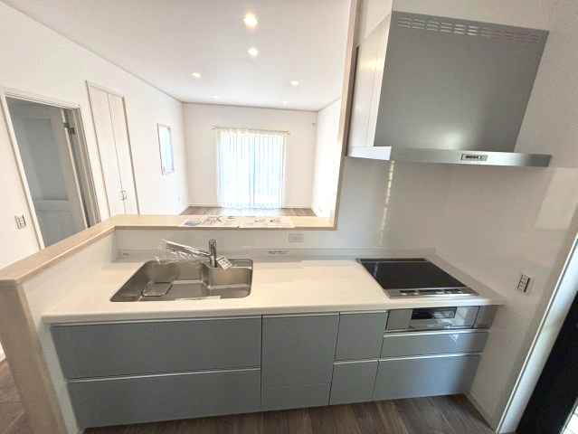 アースタウン松前中央　新築中古戸建　17号棟(残り4区画)のキッチン|キッチンです