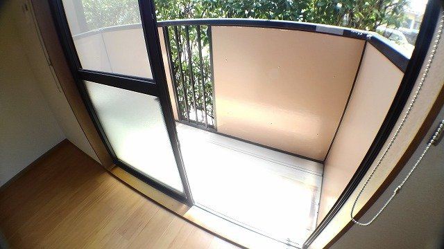 グランベールえぞえのバルコニー