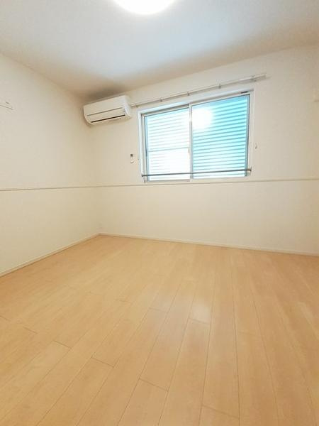 リアンＢの洋室