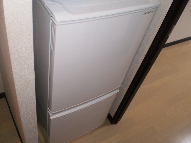 レオネクスト八重の内装|冷蔵庫（製品が変更になる可能性があります。）