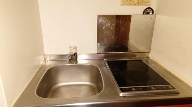 レオパレスアグリコルトゥーラのキッチン|使いやすいキッチンです