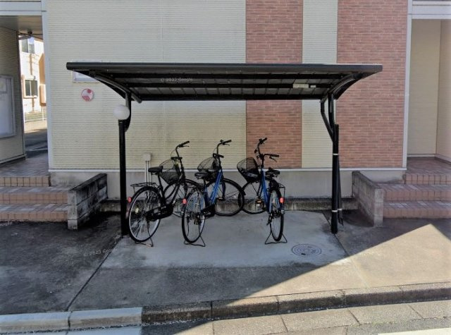 レオパレスアグリコルトゥーラのその他|駐輪場