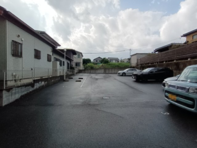 MOTTIⅡの駐車場