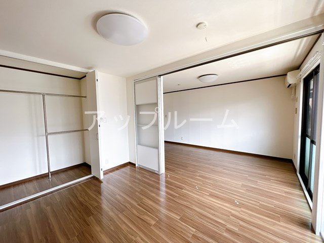 Ｋｉｔａ壱番館 Ａ棟の居間・リビング