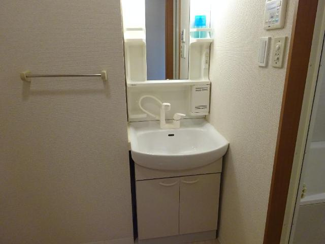 レジデンシアの洗面所|洗髪洗面化粧台