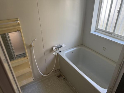  | 三郷町立野南貸家