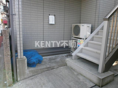 【エントランス】 | パナメゾンⅡ | 建物の内部です
