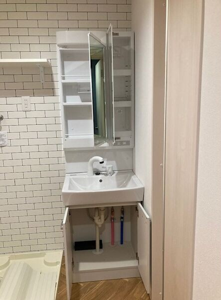 Ｃａｌｍ塩釜口の洗面所