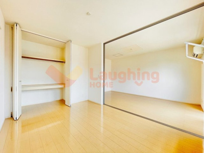 【洋室】 | アヴニール合川 | 個人の部屋や寝室として使える洋室です