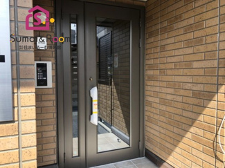 【エントランス】