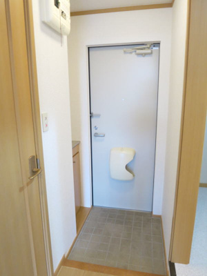 【玄関】 | ラシーヌ矢田