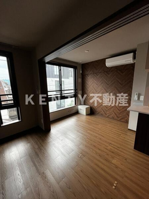 【居間・リビング】 | コンポジット品川戸越 | こちらのリビングで趣味の時間をお楽しみください