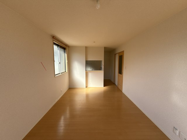 クラヴィエ南町ノ坪Ｄの居間・リビング