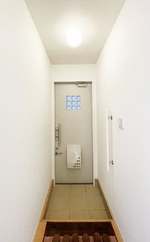 シャーメゾングランデの玄関