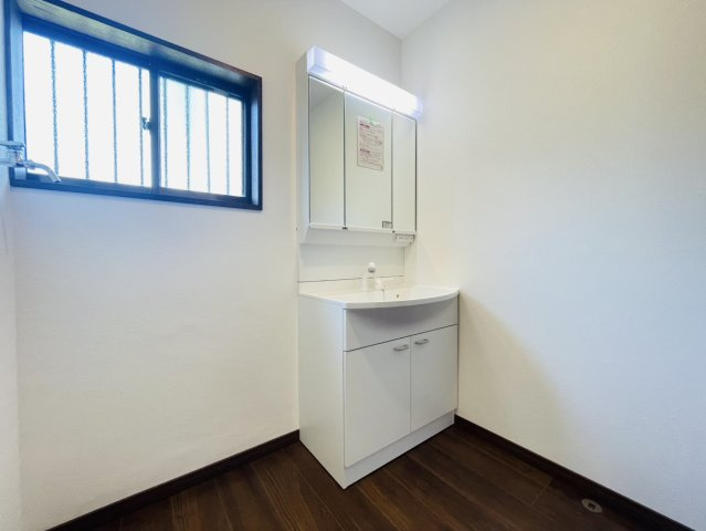 【独立洗面台】 | 吉岡町小倉　中古住宅